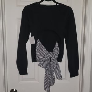 NWT Black bow tie back long sleeve